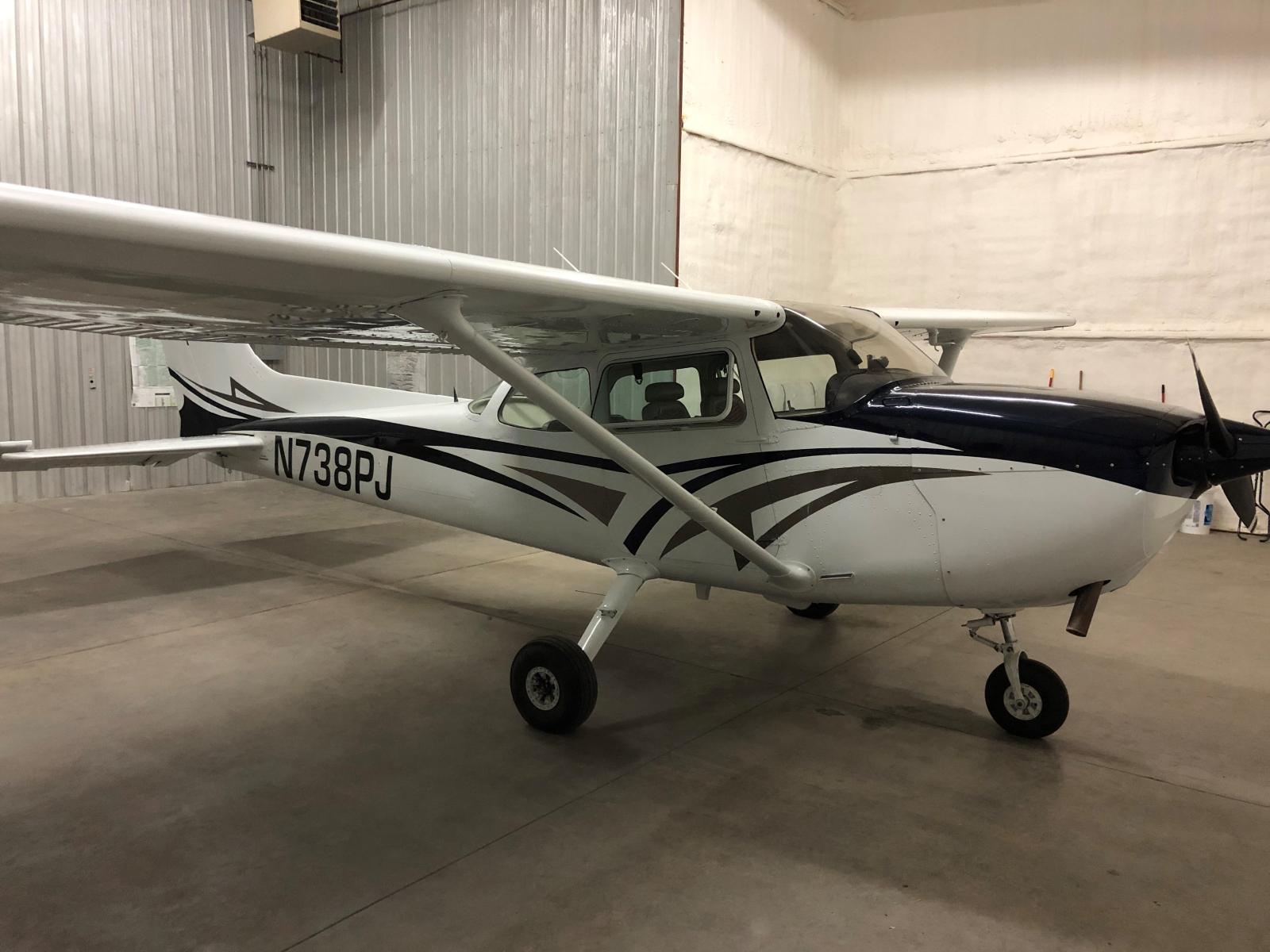 Cessna 172 N Skyhawk